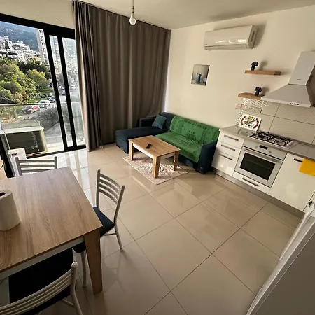 Apartman Avrasya Site, Luxury One-bedroom In Kyrenia Center Akaki