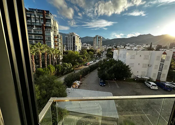 Avrasya Site, Luxury One-bedroom In Kyrenia Center * Akaki